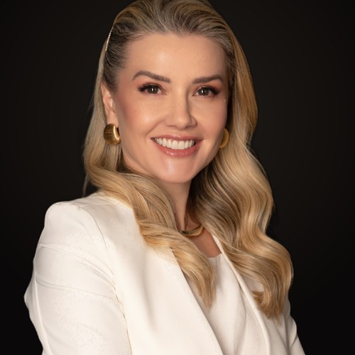 Dra. Helen Hayashida